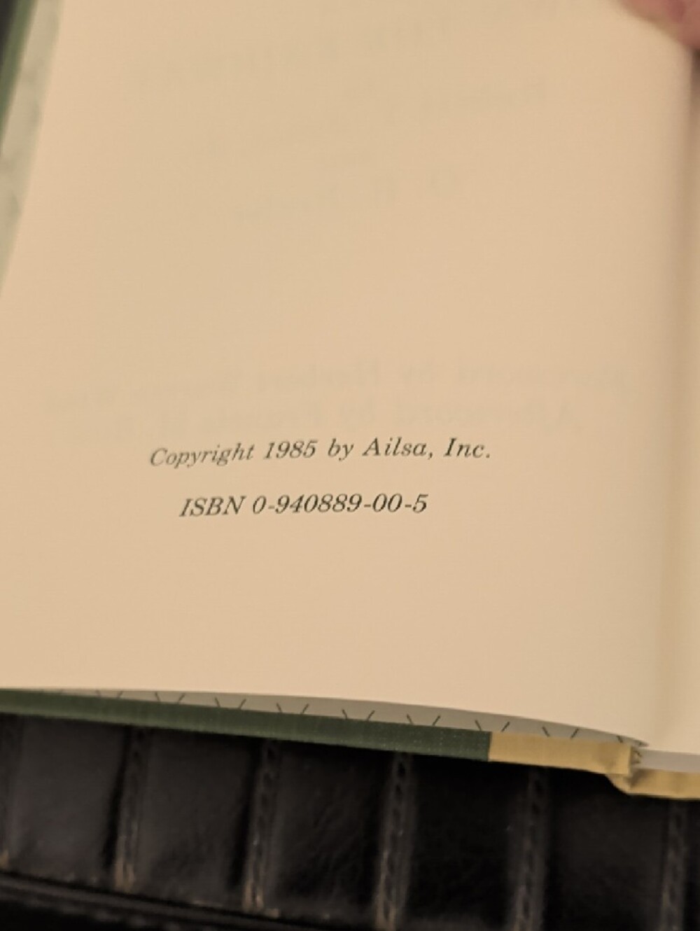 Down the Fairway Hardcover Book in Green and Cream - Picture 5 of 10